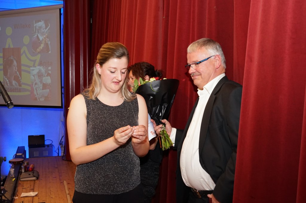 emmjaaruitvoering2019dsc02077.jpg