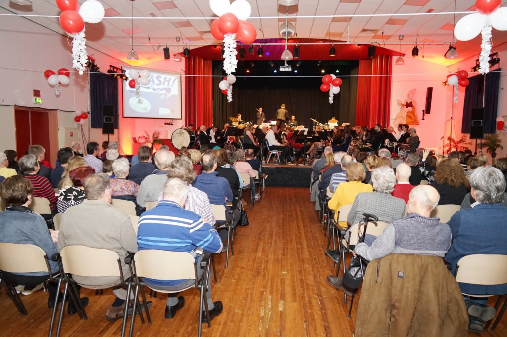 emmjaaruitvoering2019dsc02092.jpg